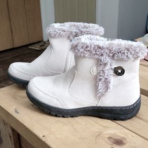 Khombu Iris Winter boots